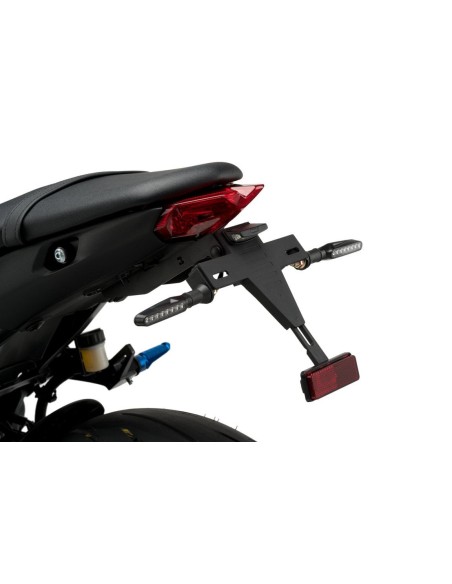 PUIG SUPPORT DE PLAQUE POUR MOTO YAMAHA MT-09 SP 2023